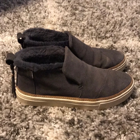 Bootie TOMS. - Picture 1 of 4